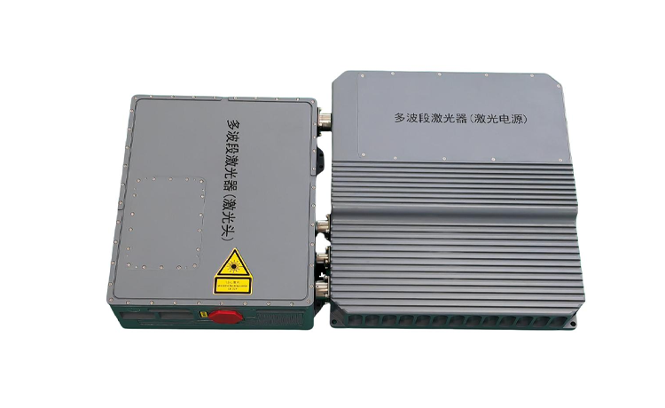 水冷 35W 中波红外激光器