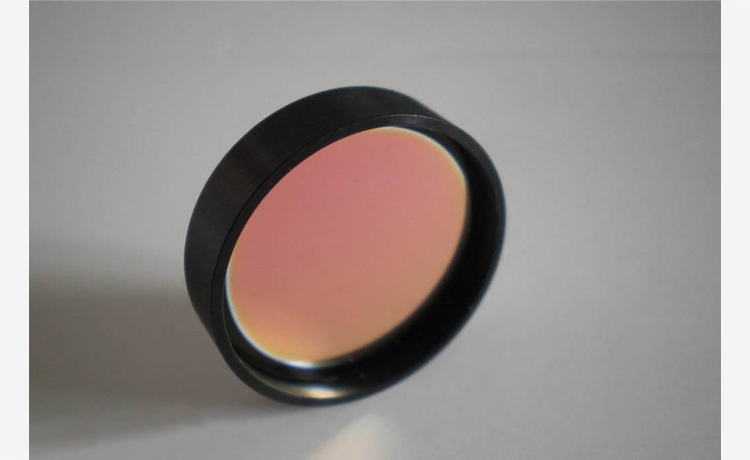 可见光和红外干涉滤光片