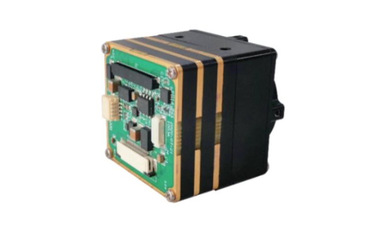 长波非制冷红外组件2(640*512)-应用于手持光电设备、机载光电设备、车载光电设备、船载光电设备、安防监控等。